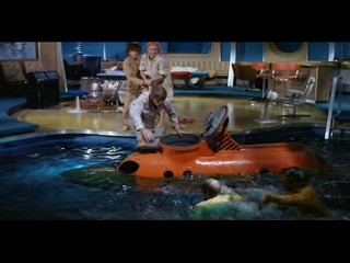 Water&Flour/Captain Invincible/Pool