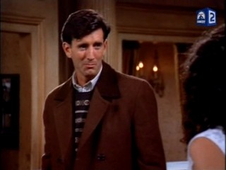 Seinfeld:  season 7, episode 10 - The Gum