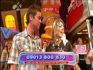 Holly Willoughby foamed