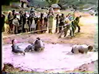 M*A*S*H,  Mud Tug-o-War