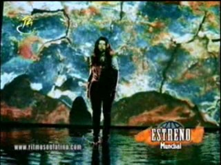 Music Video - Laura Pausini-Disparame, dispara