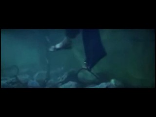 Sisterhood of the Traveling Pants (2005)