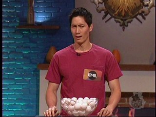 Distraction: Egg on Head