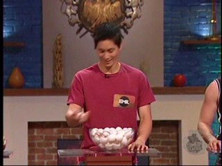 Distraction: Egg on Head