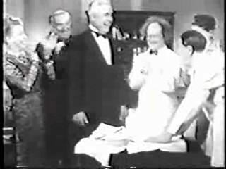 The 3 Stooges,  Who's Minding the Store