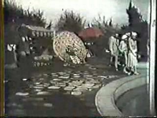 Wet Dress Changing Colors