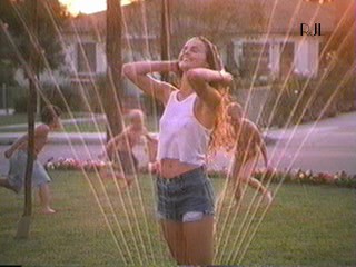 Keri Russell in the 1997 film 'eight days a week'