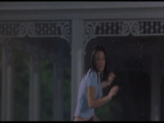 Jessica Biel movie scene