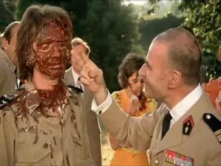 Les Bidasses En Folie (MALE WAM)