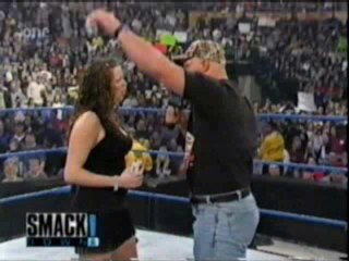 WWE - stephanie mcmahon