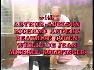 New Zoo Review,  Too Close for Comfort,  Alice