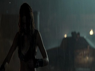 Moon Bloodgood - Terminator Salvation 2