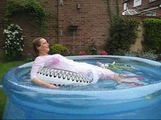 Wetmar White and Pink Movie