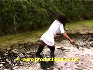 Dee In The Duck Pond