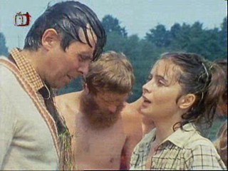 Early 80's  movie with sinking canoe